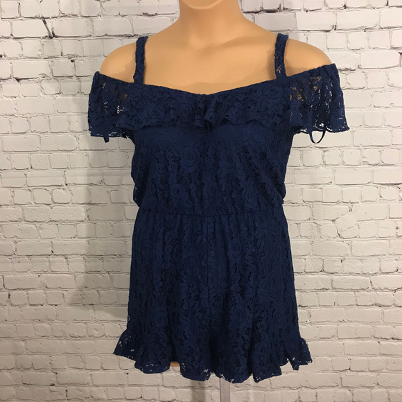 miami Dresses & Skirts - NWT Miami Blue Lace Romper Cold Shoulder Size L